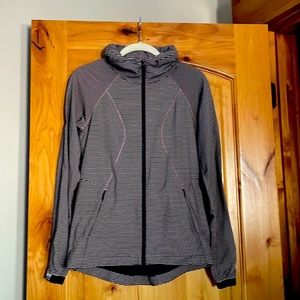 Lululemon jacket size 4 purple stripes
